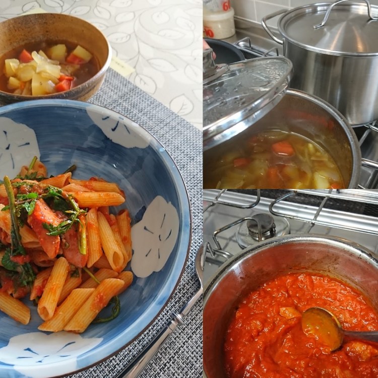 調理中の画像と完成し器に盛られたペンネと野菜スープ